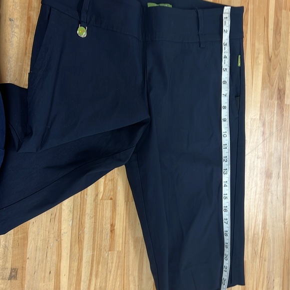 Swing control women’s golf shorts SZ 14 made in Canada - Picture 7 of 8